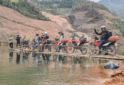 HA GIANG MOTORBIKE TOURS